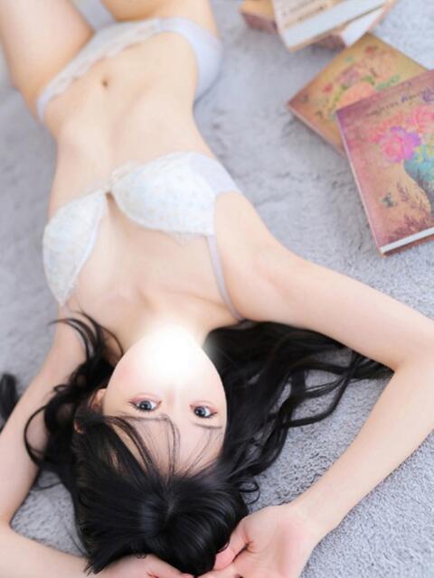 れいな★清純派の純白ヒロイン★ Chloe五反田本店　S級素人清楚系デリヘル（デリヘル）