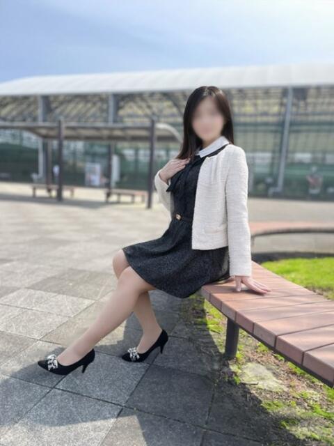 白石あかね こあくまな人妻・熟女たち東広島店（KOAKUMAグループ）（人妻・熟女デリヘル）