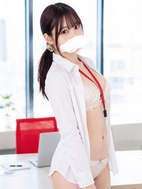 百宮あお アソビザ女子社員 池袋支社（ホテヘル＆デリヘル）