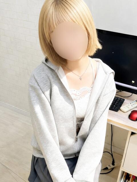 つばさ リニューアル(派遣型手コキ・オナクラ)