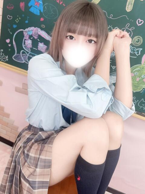まる 新宿ハンドメイド(手コキ・オナクラ)