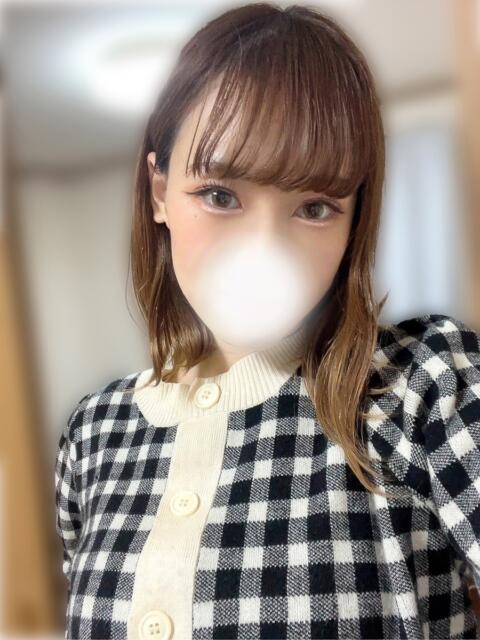 ゆめな お客様満足度NO.1デリヘル！ 秘密倶楽部 凛 千葉（お姉さん・人妻デリヘル）