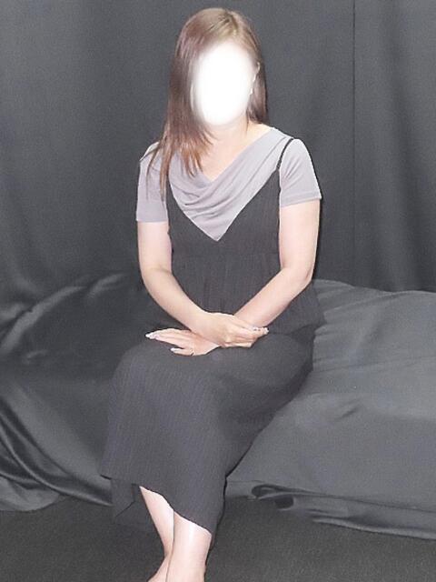 時田 由加里 熟女紹介センター（熟女デリヘル）