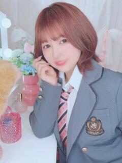 いおり E+アイドルスクール新宿・歌舞伎町店（新宿・歌舞伎町/デリヘル）