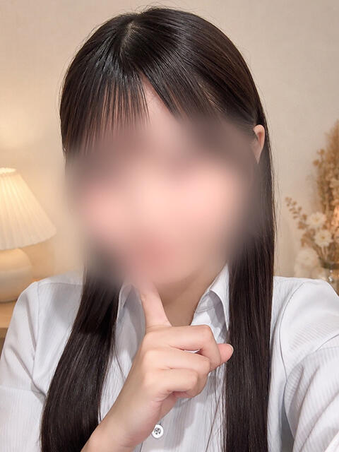 しおり ミルキーラテ（店舗型オナクラ）