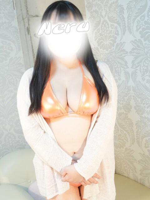 ねる 巨乳痴女専門店 萌えの隣人 新宿店（巨乳痴女専門ホテヘル）