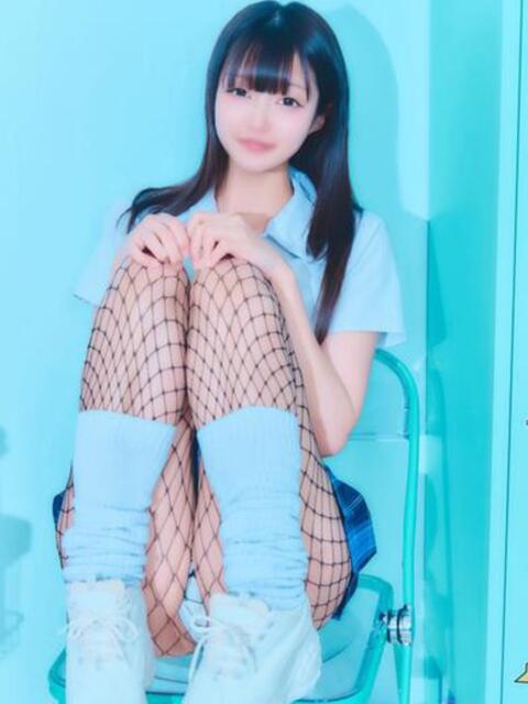 ゆいな 甘サド美少女、お貸しします。（デリヘル）