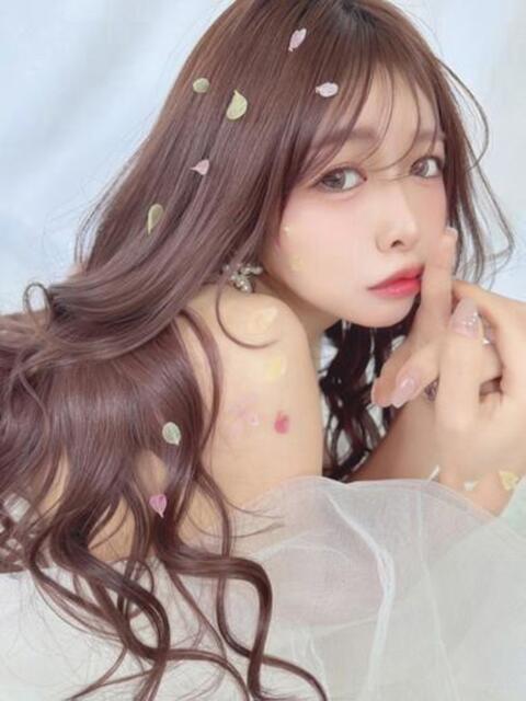 ゆりえ ◆NEXT在籍◆ ワンダーホール24(デリヘル)