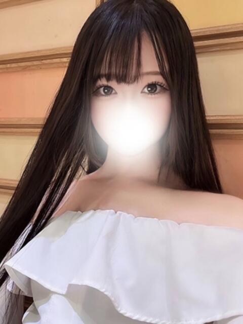 うい 舐めたくてグループ～君とサプライズ学園～越谷校（デリヘル）
