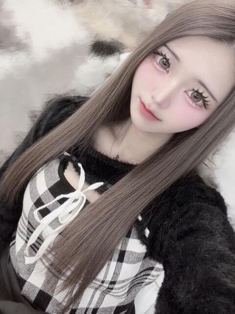 みく クラブ バレンタイン大阪（素人美女専門デリヘル）