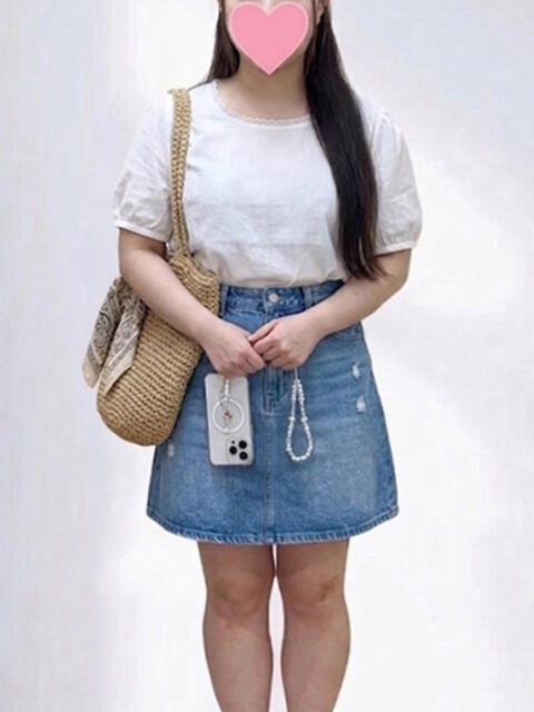 えみ クリーム（素人コスプレイメクラ）