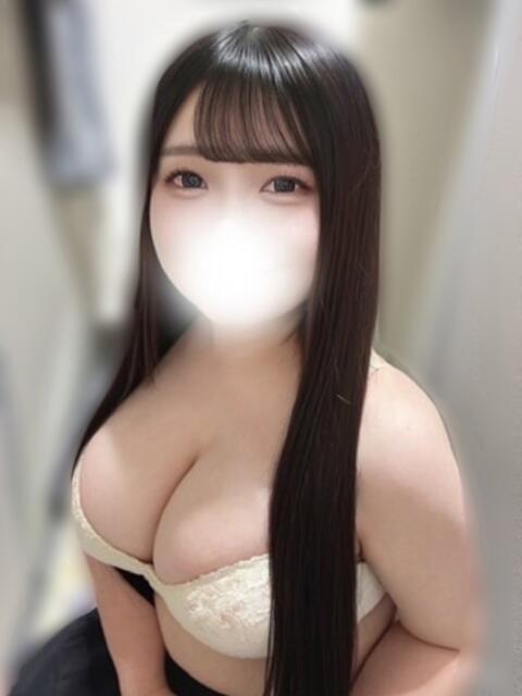 もな ぽっちゃり巨乳素人専門店ぷにめろ西船橋店（ぽっちゃり系デリヘル）