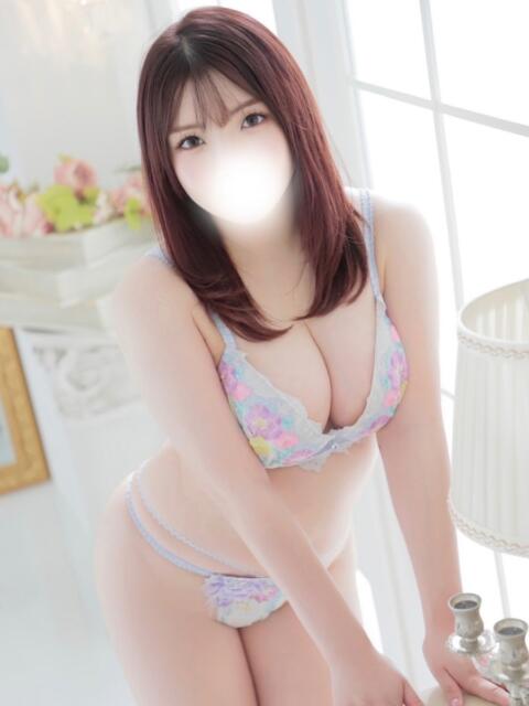 みな 迷宮の人妻 古河・久喜発（人妻系デリヘル）