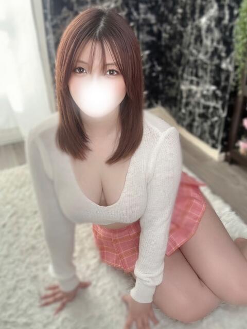 みな 迷宮の人妻 古河・久喜発（人妻系デリヘル）