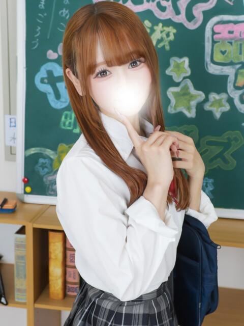 みさ 舐めたくてグループ~君とサプライズ学園~越谷校(デリヘル)