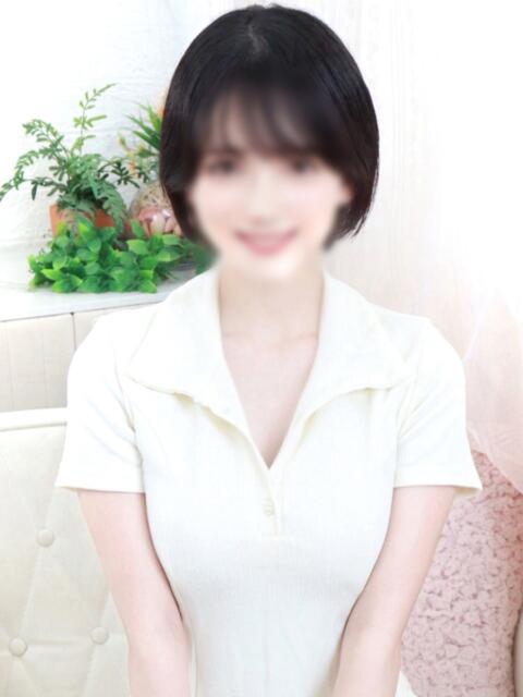 ゆか 高級オナクラ　ひよこクラブ（オナクラ・手コキ）