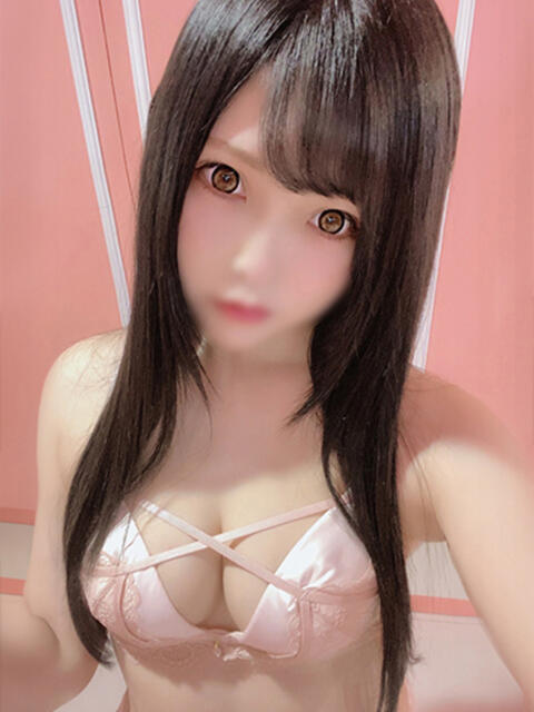 ゆあ【巨乳×技術×絶頂】 ロマネ(ソープランド)