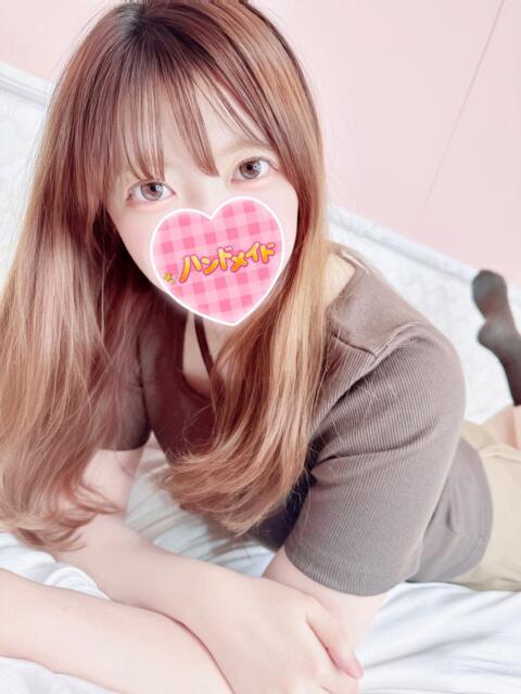 なつみ 神田ハンドメイド(美少女手コキ専門店)