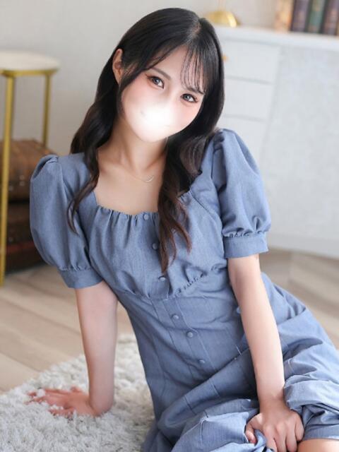 えま★彼女感抜群の純情素人★ Chloe鶯谷・上野店 S級素人清楚系デリヘル（デリヘル）