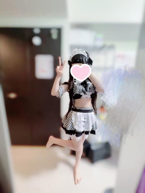 めろ 新宿ハンドメイド（手コキ・オナクラ）