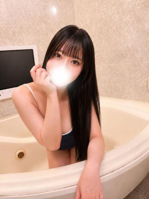 いちご Aromaスク水女学院（風俗エステ）