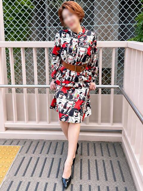 しほ 新宿・新大久保おかあさん（熟女デリヘル）