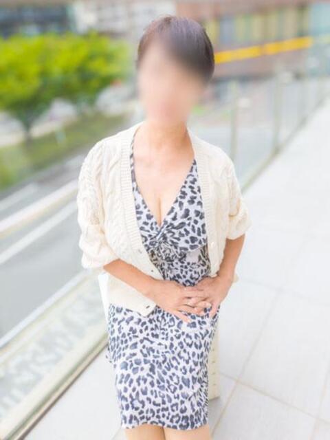 ひろこ 新宿・新大久保おかあさん（熟女デリヘル）