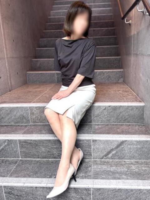 はなえ 池袋おかあさん（待ち合わせ型ヘルス）