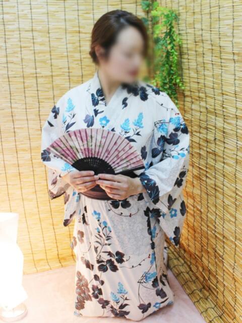 すずか 完熟ばなな 横浜(人妻熟女デリヘル)