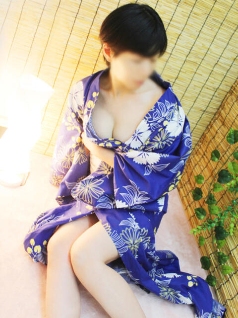 いおり 完熟ばなな 横浜(人妻熟女デリヘル)