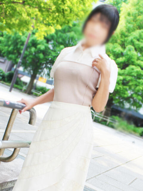 ひいろ 完熟ばなな 横浜（人妻熟女デリヘル）