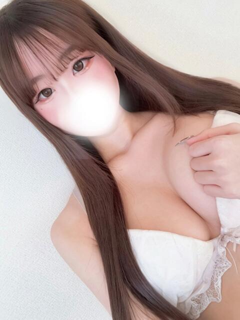 なほ クラブ バレンタイン大阪（素人美女専門デリヘル）