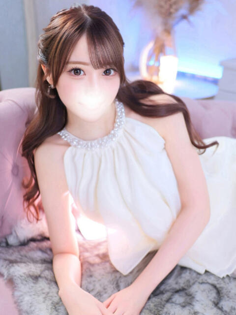 ゆらの★ピュアな清純派美少女★ Chloe五反田本店　S級素人清楚系デリヘル（デリヘル）