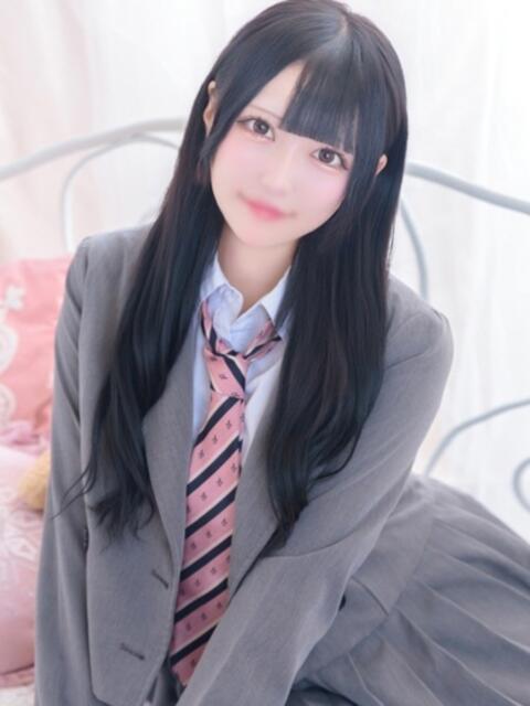 ひい E+アイドルスクール(デリヘル)
