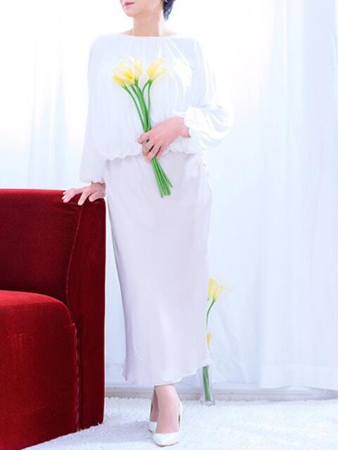 輪(りん) PLUS梅田店（熟女デリヘル）