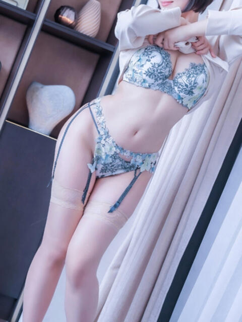 新人・沙織(さおり) グランドオペラ東京(高級デリヘル)