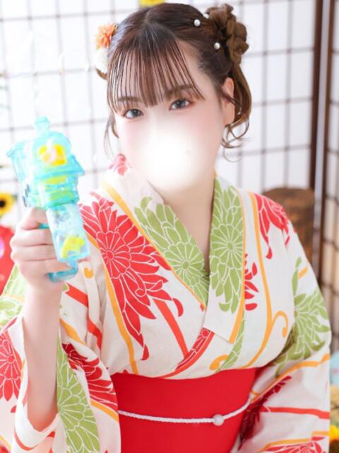 ひよ 白いぽっちゃりさん(ぽっちゃり専門ホテヘル)