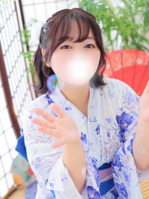 あゆ 白いぽっちゃりさん(ぽっちゃり専門ホテヘル)