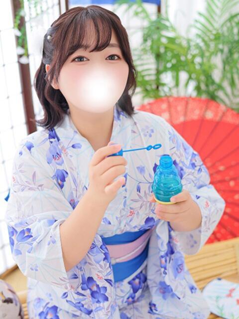 あゆ 白いぽっちゃりさん(ぽっちゃり専門ホテヘル)