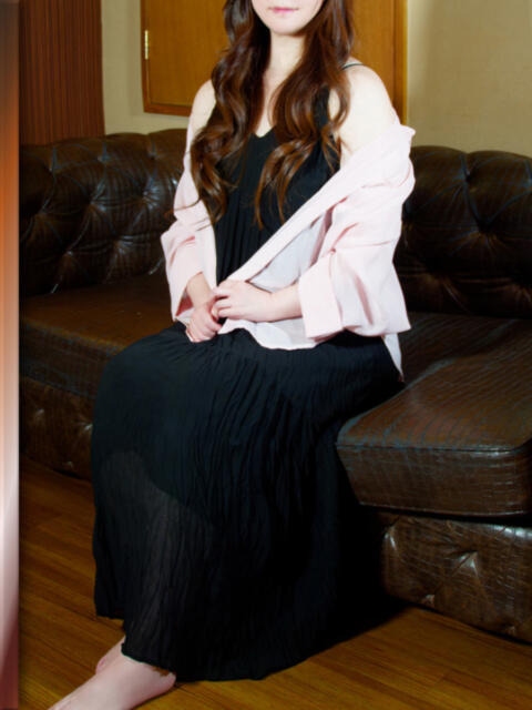 天野ひなの 人妻家久喜（人妻専門デリヘル）