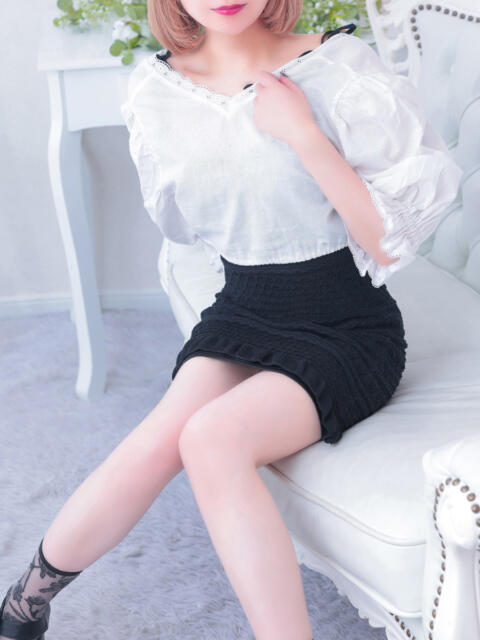 佐山　みなみ 未熟な人妻（若妻専門デリヘル）