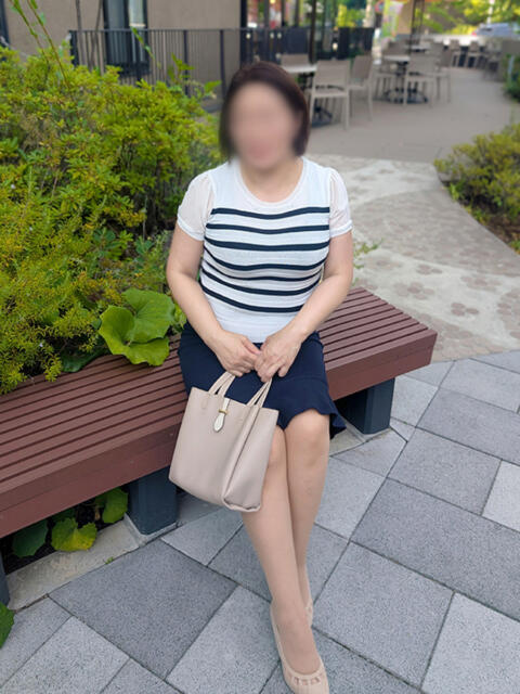 かおるこ 完熟ばなな 谷九店（熟女待ち合わせ型デリヘル）