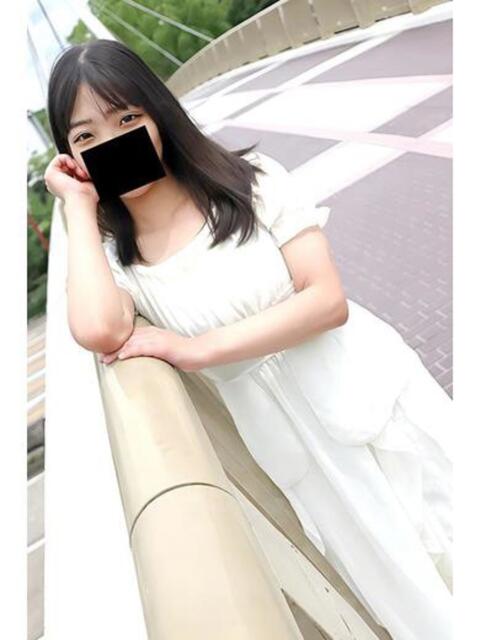 ひかり 逢って30秒で即尺(人妻・熟女待ち合わせデリヘル)