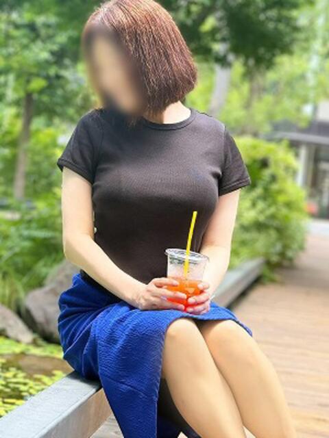しずか 完熟ばなな 立川（熟女系デリヘル）