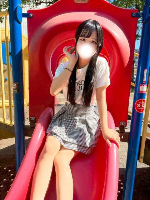 なり(業界未経験のロリっ子) おクンニ天国~Rising Group~(店舗型オナクラ(クンニ☓手コキ))