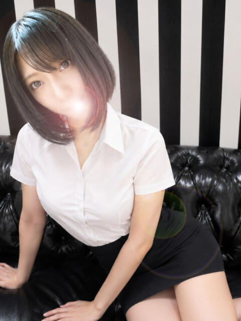 みれあ 極痴女専科 eros妻～エロマ～（人妻系デリヘル）