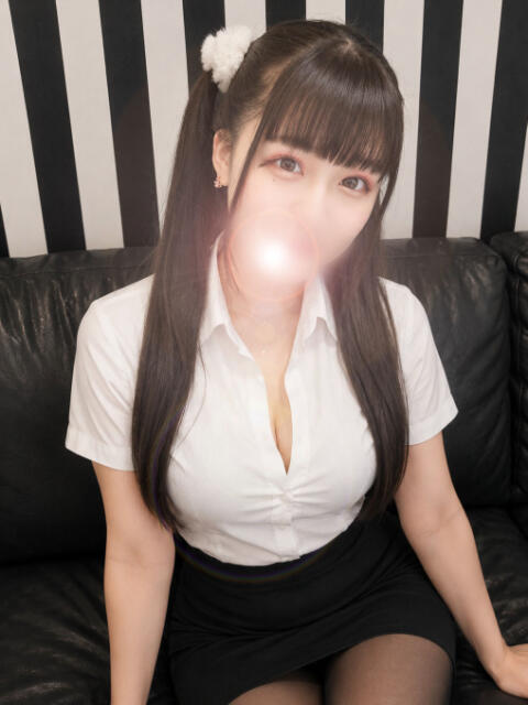 さな 極痴女専科 eros妻～エロマ～（人妻系デリヘル）