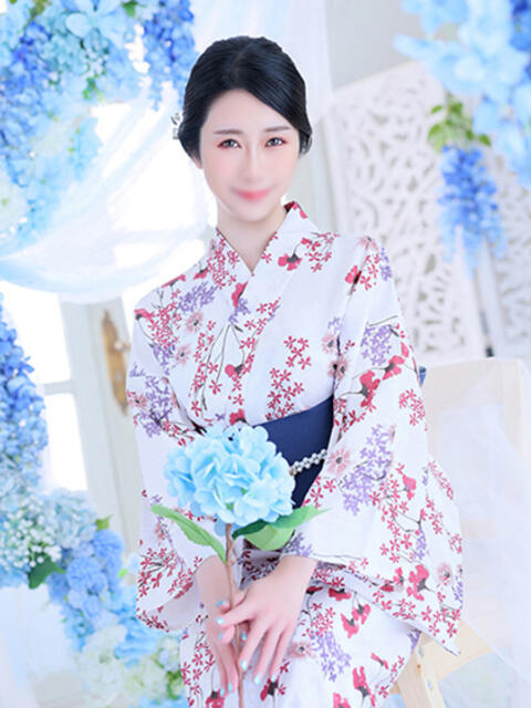 鈴 琥珀（こはく）（高級ソープランド）