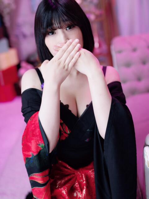 なずな 肉体の門（人妻ホテヘル）