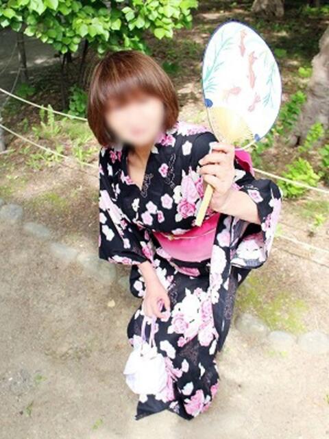 あかね 完熟ばなな札幌・すすきの（人妻熟女デリヘル）